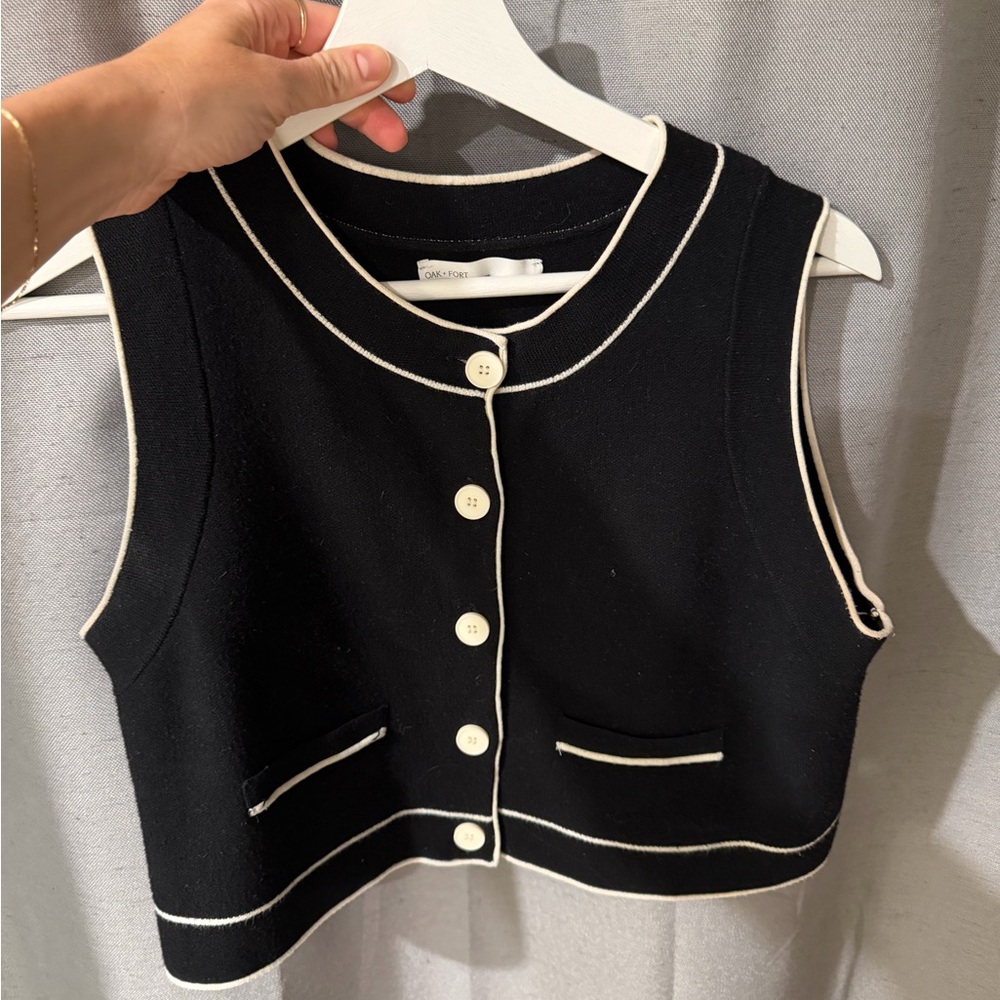 Adorable Oak + Fort Knit Crop Top with Buttons